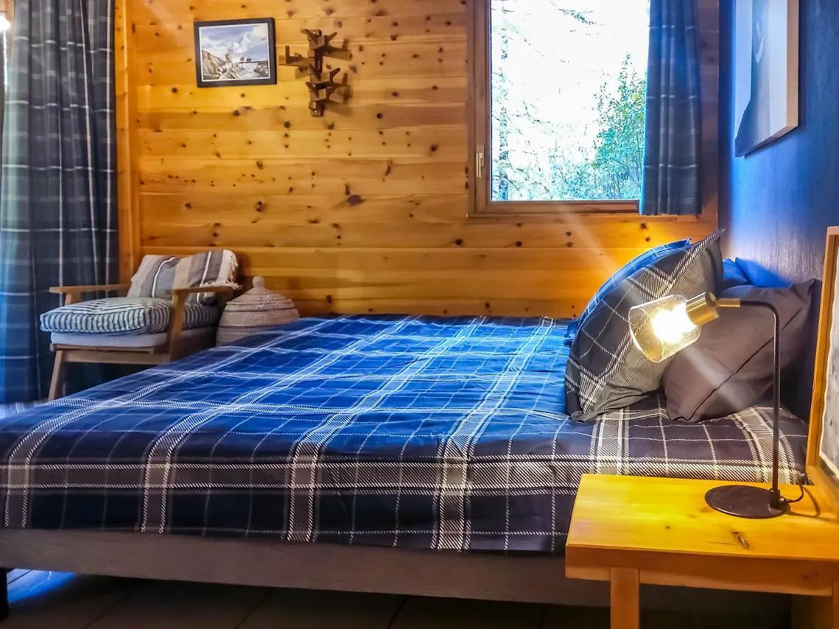 Gite Ancolie Bleue Abries Guest house