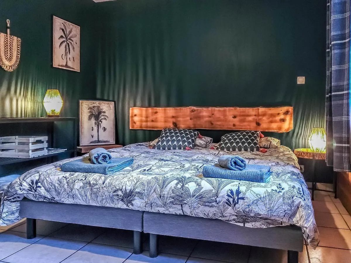 Guest house Gite Ancolie Bleue Abries
